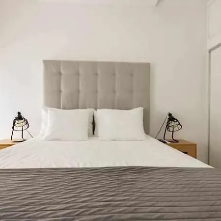 Apartment Timeless Iii